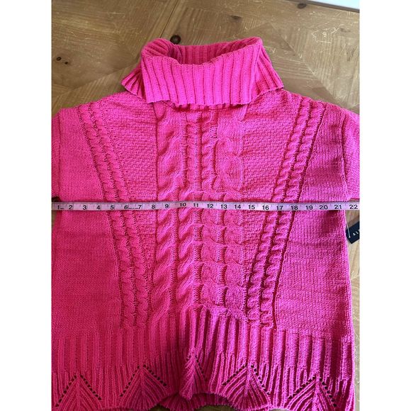 SWEATER HOT PINK NWT - Picture 12 of 13